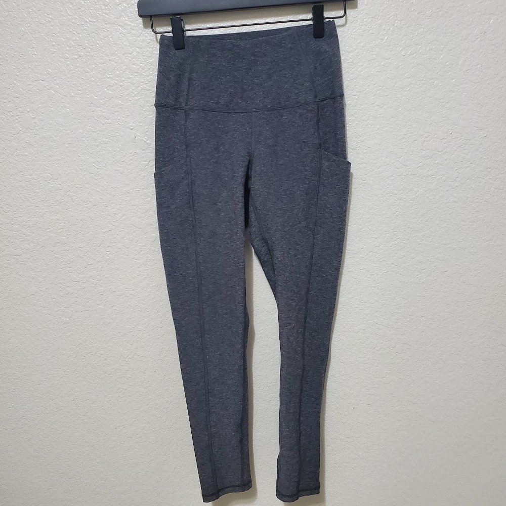 The North Face Motivation Hi-Rise Pocket 7/8 Tight Gray leggings